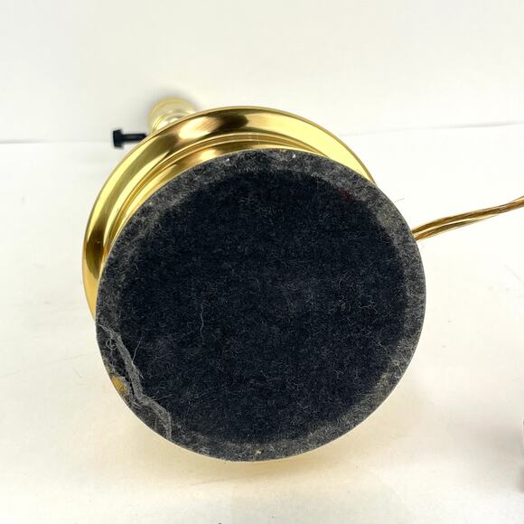 Vintage Mid Century Heyco Brass Table Lamp - Picture 6 of 8